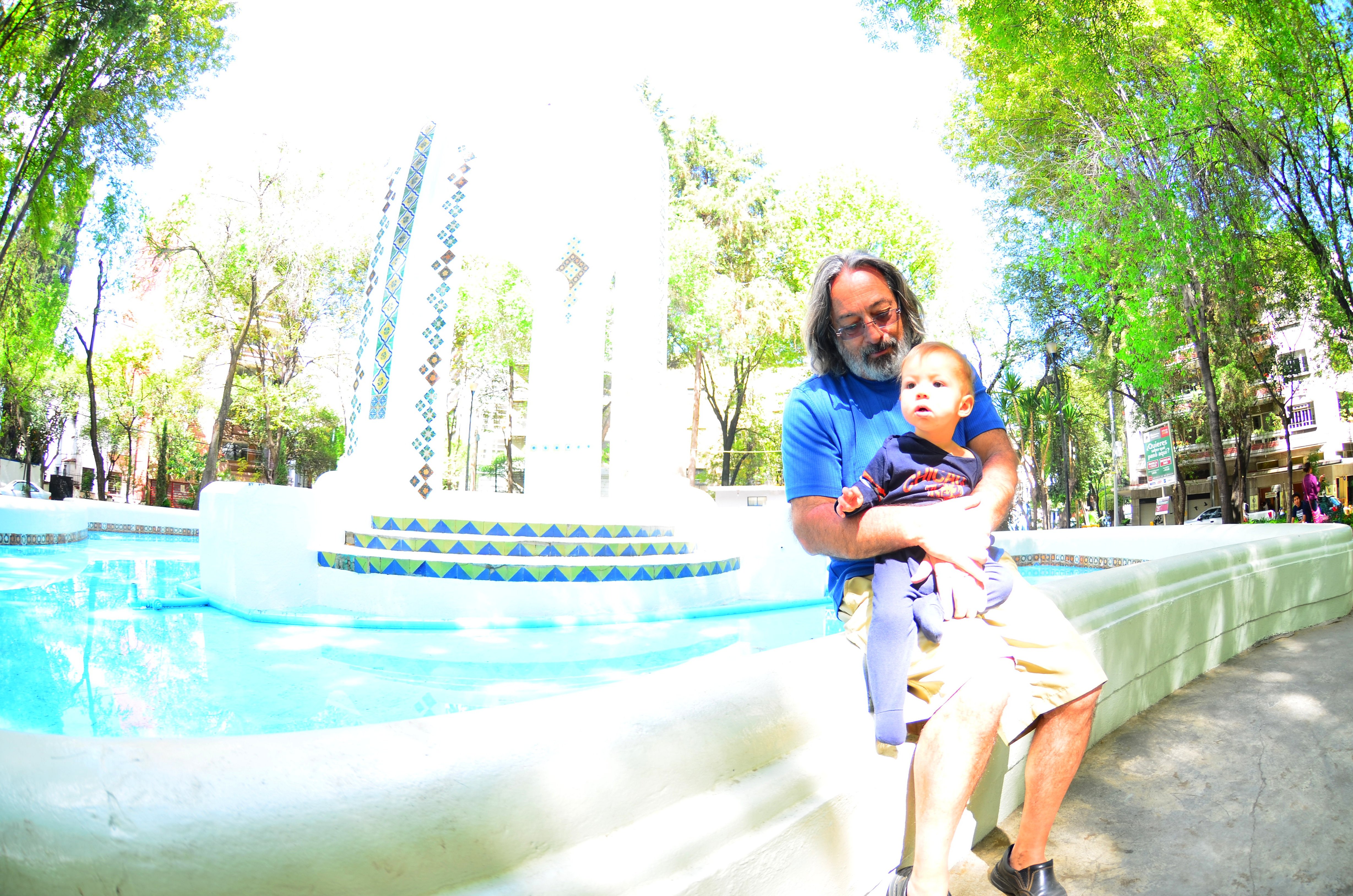 2012 04 06 Out and About (17)