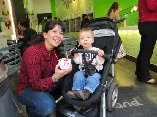 2013 01 18 Yogurtland-2