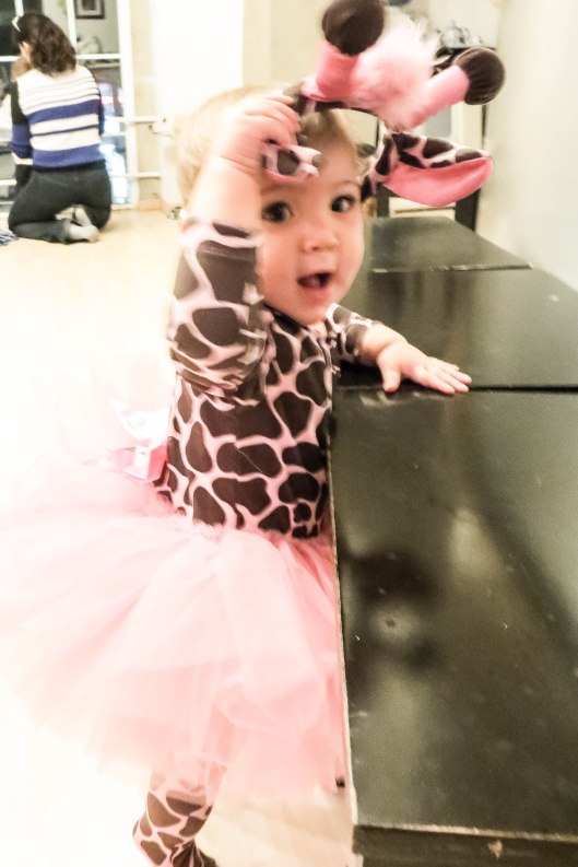 2013 10 31 Trick or Treating in Mexico-5