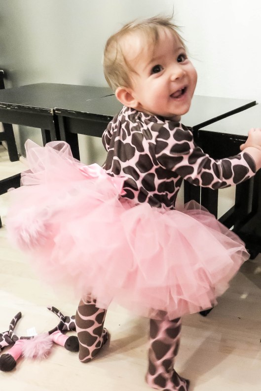 2013 10 31 Trick or Treating in Mexico-6