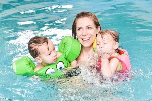 2014 04 16 In the Pool!-8